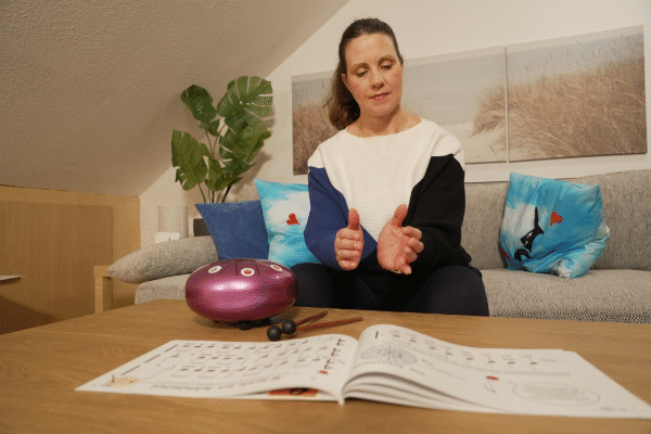 Let's Play Zungentrommel Lernheft inkl. Sticker C1 - C2 – Bild 3