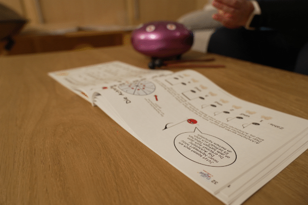 Let's Play Zungentrommel Lernheft inkl. Sticker C1 - C2 – Bild 4